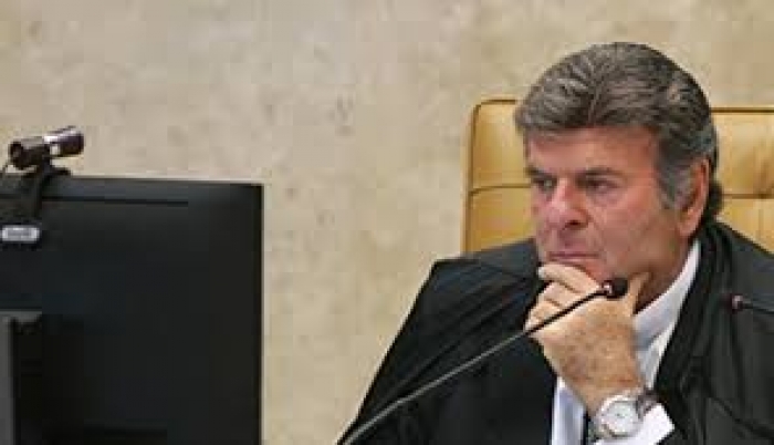 Plenário decide excluir ICMS da base de cálculo do PIS/Cofins a partir de 2017