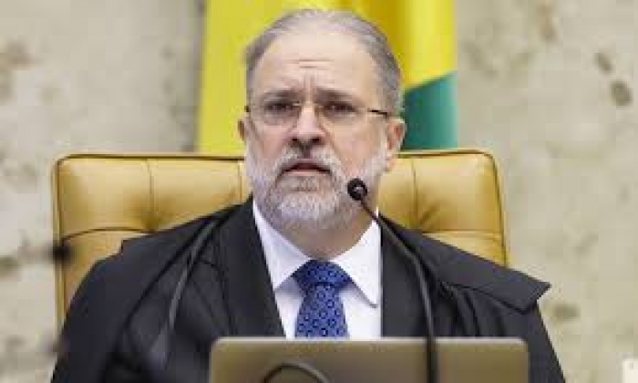 Aras questiona no STF criação de cargos em comissão na Justiça de Goiás