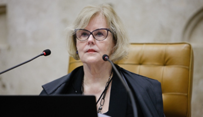 Ministra Rosa Weber suspende decisão que desobrigava vacinação de policial militar da Bahia