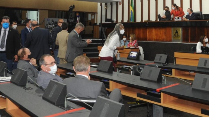 Executivo apresenta projeto que disciplina participação de agente público em conselhos 